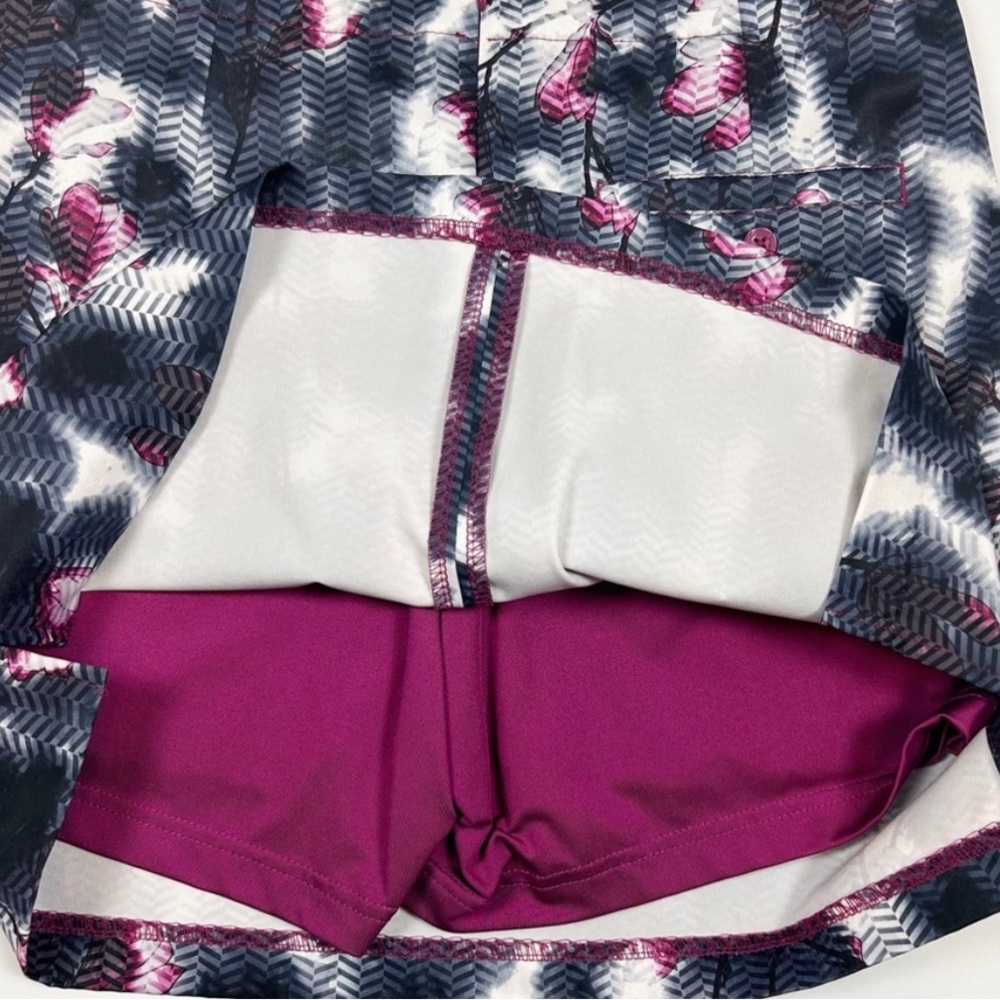 Lady Hagen Black & Magenta Floral Patterned Golf Skort Women’s Size 2 NWOT - Picture 8 of 8
